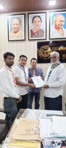 +*+स्काउटिंग गाइडिंग कार्यक्रमों के माध्यम से युवाओं के सर्वांगीण विकास, राष्ट्रीय चरित्र एवं राष्ट्रवाद की भावना के संचार को प्रोत्साहित कर आदर्श नागरिक निर्माण ने पर बल दिया जाए-प्रोफेसर सचिन महेश्वरी,कुलपति-गुरु जंभेश्वर विश्वविद्यालय, मुरादाबाद।